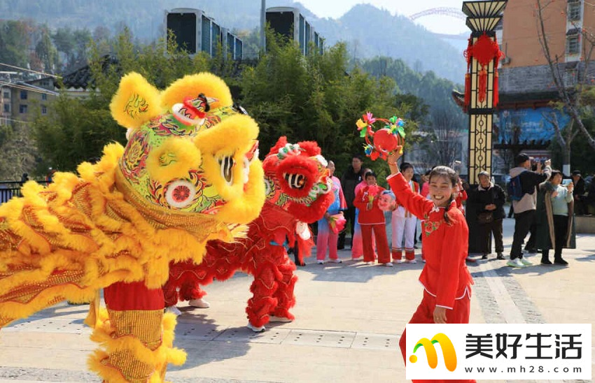 鄂西小城年味浓(图3)