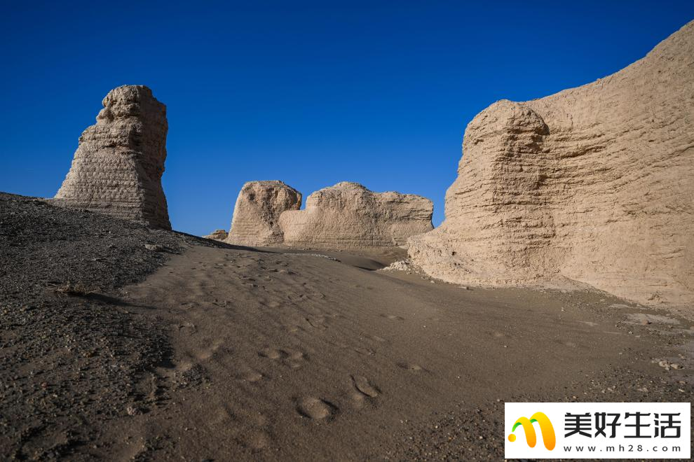 探秘居延(图6) 探秘居延(图6)