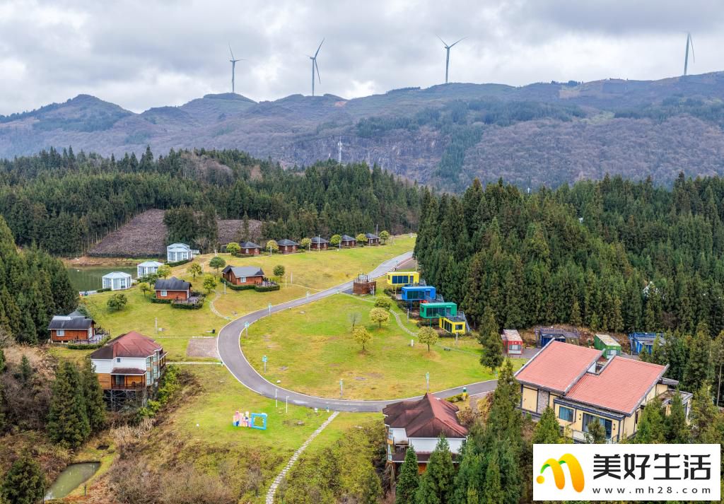 重庆冷水镇:生态旅游助力乡村振兴(图3) 重庆冷水镇:生态旅游助力乡村振兴(图3)